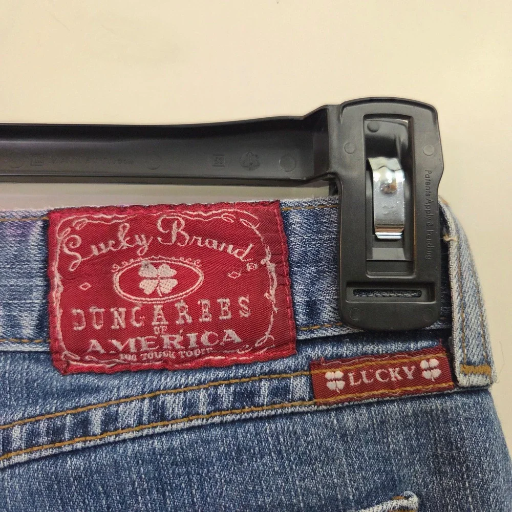Lucky Brand Mid Rise Flare Jeans Blue Medium Wash Made in USA Womens Size 6/28